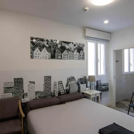 Suite Oslo Leon Exterior photo