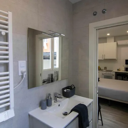 Suite Oslo Leon Exterior photo